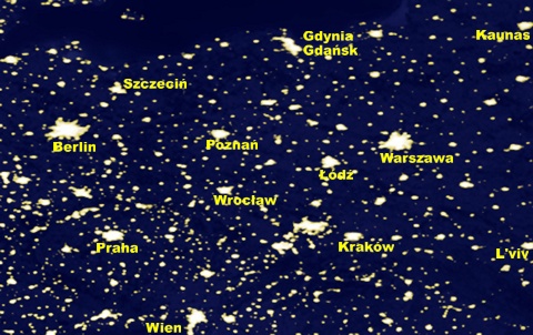 Polska z orbity w nocy